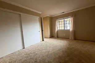 7402 Via Calzada, San Jose, CA 95135 - Photo 18