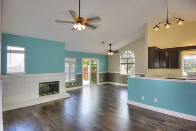 1408 Plymouth Ln, Antioch, CA 94509 - Photo 2