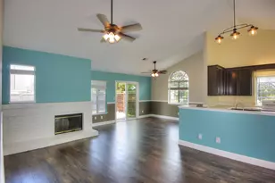 1408 Plymouth Ln, Antioch, CA 94509 - Photo 2
