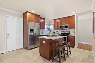 35421 Cleremont Dr, Newark, CA 94560 - Photo 4