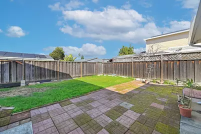 35421 Cleremont Dr, Newark, CA 94560 - Photo 34