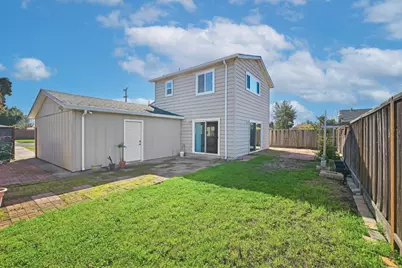 35421 Cleremont Dr, Newark, CA 94560 - Photo 32