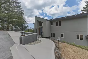 27510 Loma Prieta Way, Los Gatos, CA 95033 - Photo 6