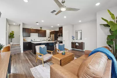 6129 Bridgecross Dr, Sacramento, CA 95835 - Photo 2