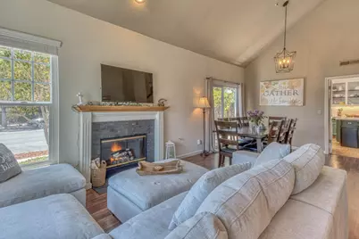 1992 Princeton Ct, Salinas, CA 93906 - Photo 12