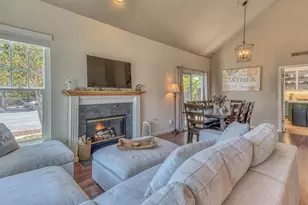 1992 Princeton Ct, Salinas, CA 93906 - Photo 12