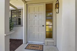 5555 Cribari Cir, San Jose, CA 95135 - Photo 2