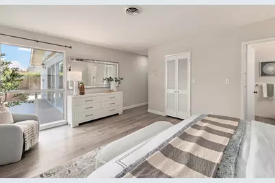 20805 Greenleaf Dr, Cupertino, CA 95014 - Photo 24