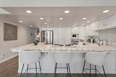 20805 Greenleaf Dr, Cupertino, CA 95014 - Photo 10