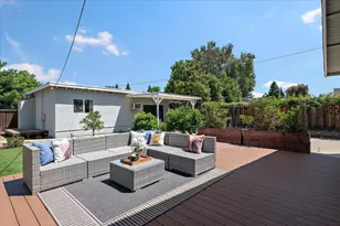 20805 Greenleaf Dr, Cupertino, CA 95014 - Photo 34