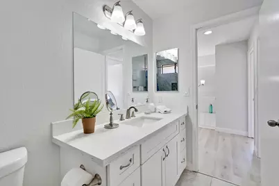 43382 Livermore Cmn, Fremont, CA 94539 - Photo 38