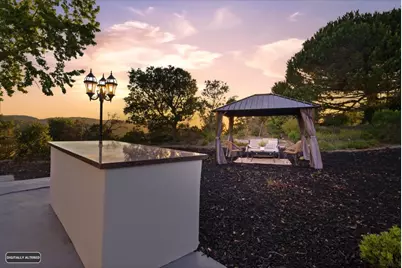 9505 York Rd, Monterey, CA 93940 - Photo 10