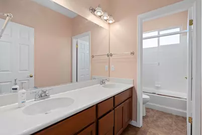5749 Oakmont Dr, Richmond, CA 94806 - Photo 32
