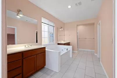 5749 Oakmont Dr, Richmond, CA 94806 - Photo 26