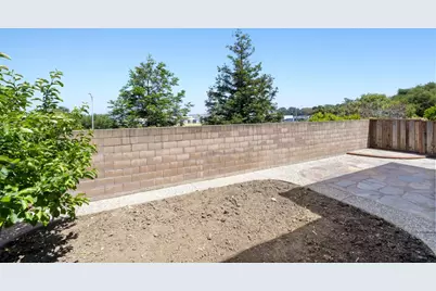 5749 Oakmont Dr, Richmond, CA 94806 - Photo 42