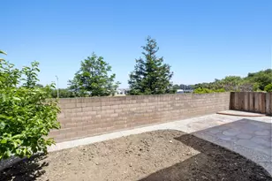 5749 Oakmont Dr, Richmond, CA 94806 - Photo 42