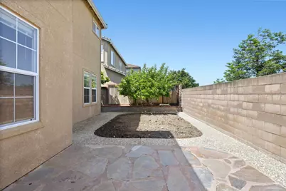 5749 Oakmont Dr, Richmond, CA 94806 - Photo 40