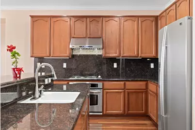 5749 Oakmont Dr, Richmond, CA 94806 - Photo 14
