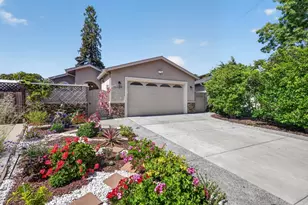 10659 Minette Dr, Cupertino, CA 95014 - Photo 32