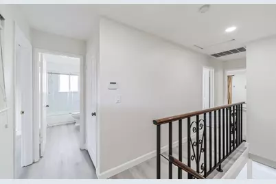 10308 Alpine Dr, Cupertino, CA 95014 - Photo 12