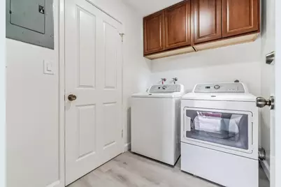 10308 Alpine Dr, Cupertino, CA 95014 - Photo 22