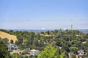 12553 Parker Ranch Ct, Saratoga, CA 95070 - Photo 46