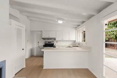702 Lakefair Dr, Sunnyvale, CA 94089 - Photo 18