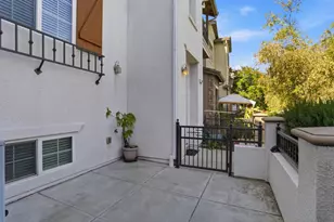 1637 Mabury Rd, San Jose, CA 95133 - Photo 4