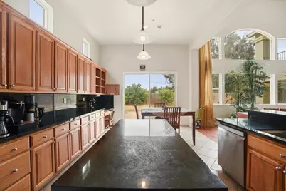 2272 Star Lilly Ct, Brentwood, CA 94513 - Photo 10