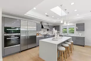 7924 August Ln, Cupertino, CA 95014 - Photo 10