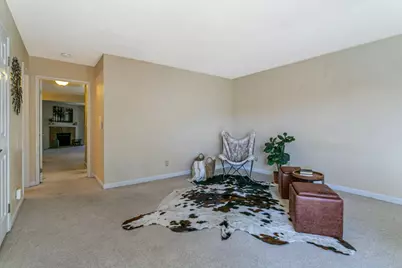 771 Williamsburg Way B, Gilroy, CA 95020 - Photo 2
