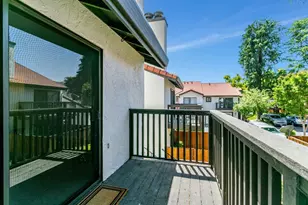 771 Williamsburg Way B, Gilroy, CA 95020 - Photo 18