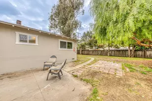 344 Pueblo Dr, Salinas, CA 93906 - Photo 16