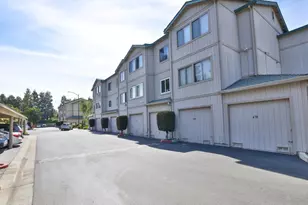480 Coyote Creek Cir, San Jose, CA 95116 - Photo 18