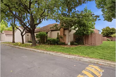 2524 Roblar Ln, Santa Clara, CA 95051 - Photo 2