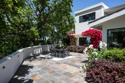 13057 La Cresta Dr, Los Altos Hills, CA 94022 - Photo 36