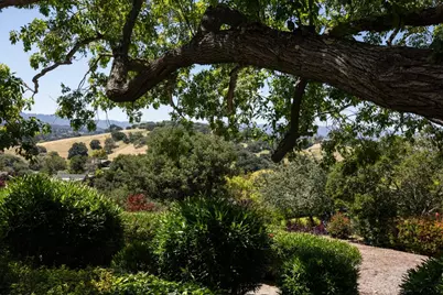 13057 La Cresta Dr, Los Altos Hills, CA 94022 - Photo 34