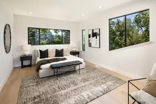 13057 La Cresta Dr, Los Altos Hills, CA 94022 - Photo 22