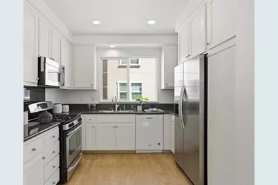 1109 Munich Ter, Sunnyvale, CA 94089 - Photo 10