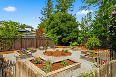 833 Dixon Way, Los Altos, CA 94022 - Photo 30