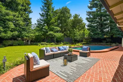 833 Dixon Way, Los Altos, CA 94022 - Photo 28