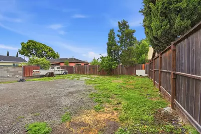 8715 E St, Oakland, CA 94621 - Photo 30