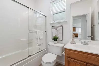 660 Bramblewood Ave, Lathrop, CA 95330 - Photo 34