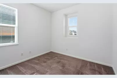 660 Bramblewood Ave, Lathrop, CA 95330 - Photo 24