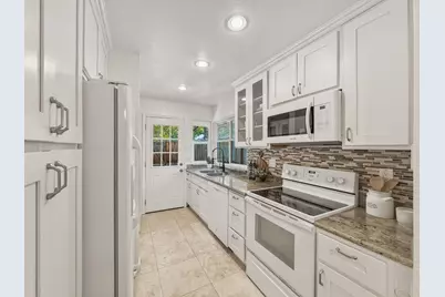 1213 Caspian Sea Dr, San Jose, CA 95126 - Photo 12