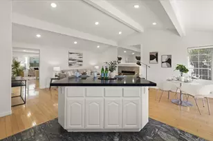 19349 Phil Ln, Cupertino, CA 95014 - Photo 18