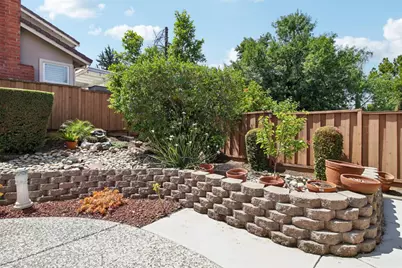 3393 Belgrove Cir, San Jose, CA 95148 - Photo 56