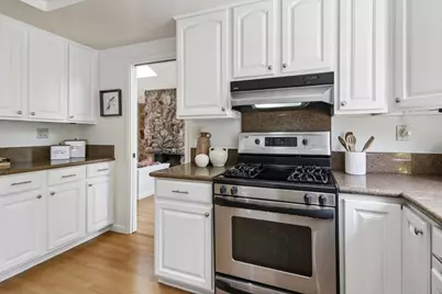3393 Belgrove Cir, San Jose, CA 95148 - Photo 32