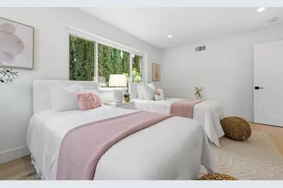 1100 Greenbrier Rd, San Carlos, CA 94070 - Photo 26