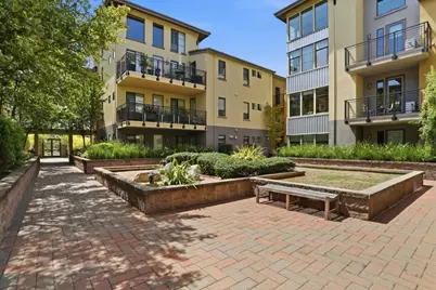 800 N 8th St 305, San Jose, CA 95112 - Photo 26